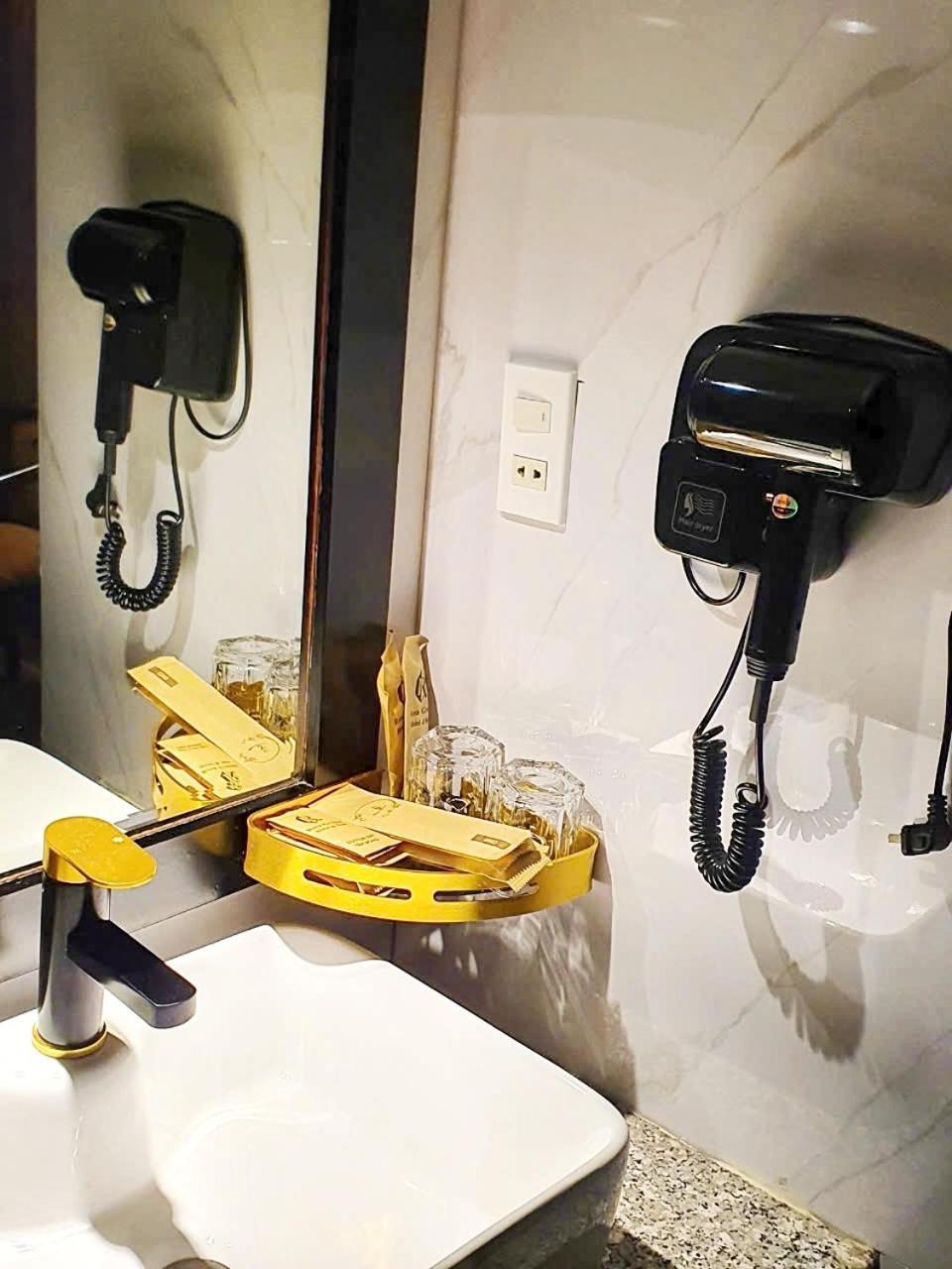 Rosa Zen Hotel Spa Ho Chi Minh-stad Buitenkant foto